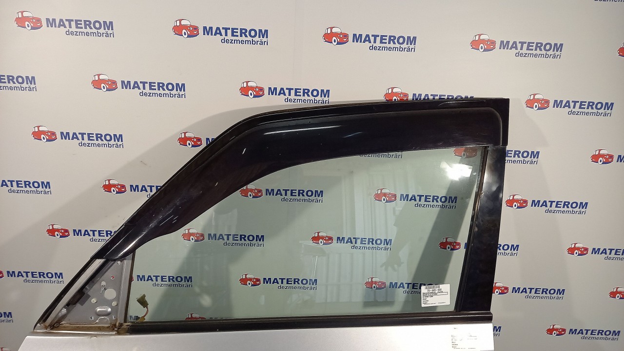 GEAM FATA STANGA MITSUBISHI PAJERO - - (