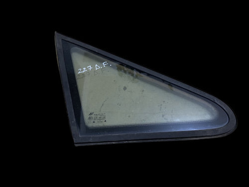 Geam fix caroserie fata dreapta Ford Galaxy [1995 - 2000] Minivan 5-usi 2.0 MT (115 hp) (WGR)