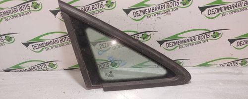 Geam fix caroserie fata dreapta Volkswagen VW Touran [2003 - 2006] Minivan 1.9 TDI MT (100 hp)