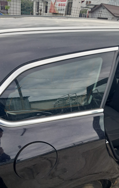 Geam fix caroserie spate dreapta Opel Astra J [2009 - 2012] Sports Tourer wagon 1.4 Turbo AT (140 hp) motor 1.4 benzina turbo A14NET 215000 km rulati