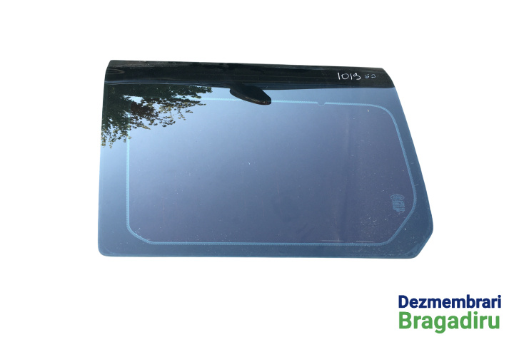 Geam fix caroserie spate stanga Land Rover Discovery 3 [2004 - 2009] SUV 2.7 TD AT (190 hp) Cod motor: 276DT