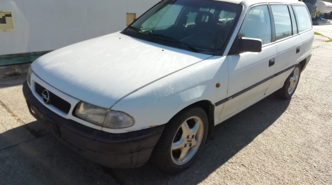 GEAM FIX / COLT PORTBAGAJ DREAPTA SPATE OPEL ASTRA F BREAK 1.4 i 16V 66KW 90CP FAB. 1991 - 1999 ZXYW2018ION