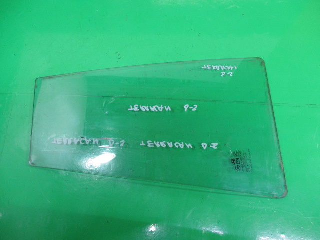 GEAM FIX / COLT USA DREAPTA SPATE HYUNDAI TERRACAN FAB. 2001 – 2006 ⭐⭐⭐⭐⭐
