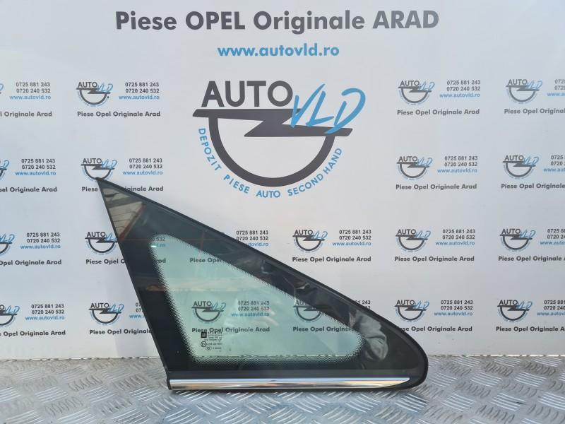 Geam fix dreapta fata Opel Zafira B Facelift 2008-2014