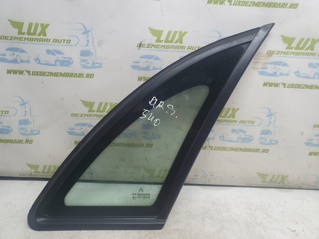 Geam fix dreapta spate Citroen C5 [facelift] [2004 - 2008] 1.6 hdi 9HZ