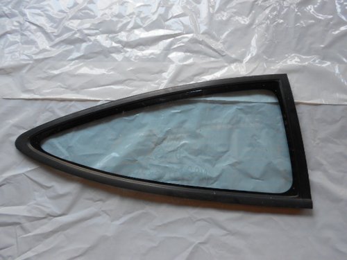 GEAM FIX DREAPTA SPATE MAZDA 323 C FAB. 1995 - 2000 ⭐⭐⭐⭐⭐
