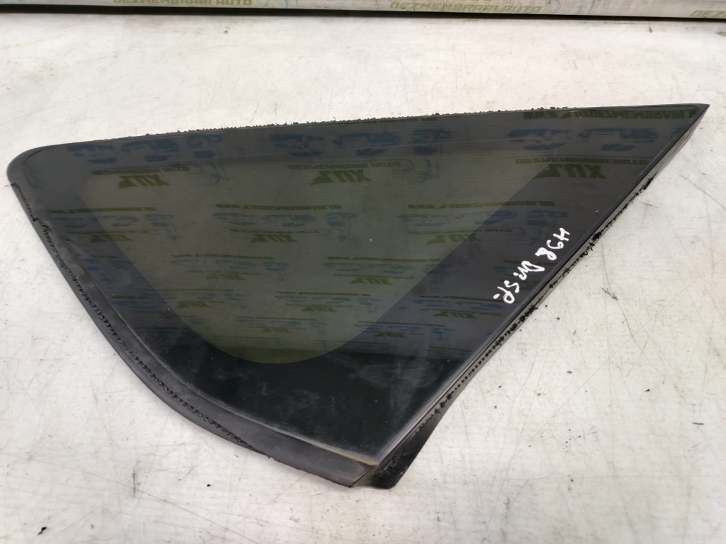 Geam fix dreapta spate Nsg. M31. 08 Toyota Prius 2 [2003 - 2011] 1.5 hybrid 1NZ-FXE