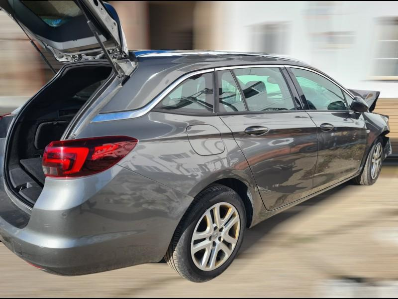 Geam fix dreapta spate Opel Astra K 2015-2019 13420997