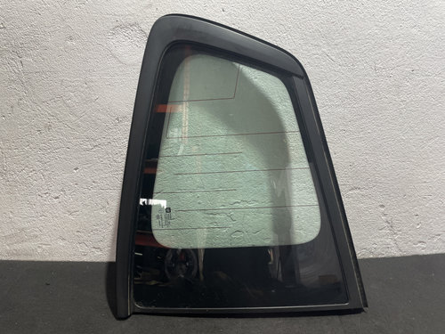 Geam fix dreapta spate Opel Zafira C Tourer 2.0CDTi, 163cp , Automat sedan 2014 (2841838)