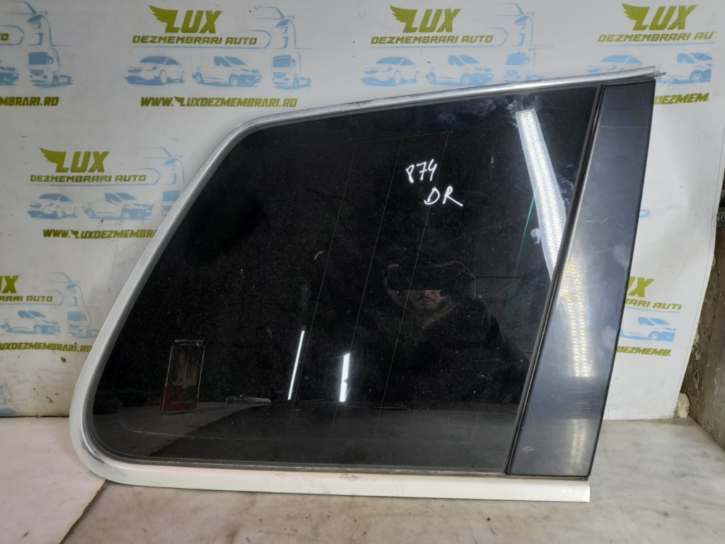 Geam fix dreapta spate Volkswagen VW Touareg generatia 1 7L [2002 - 2007] 2.5 tdi BAC