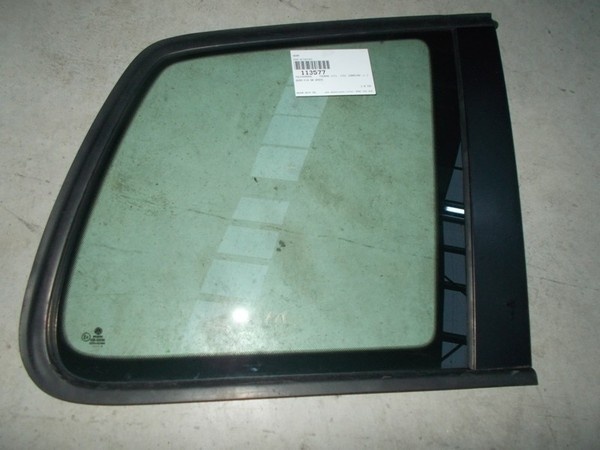 Geam fix dreapta spate Vw Touran (1T1)