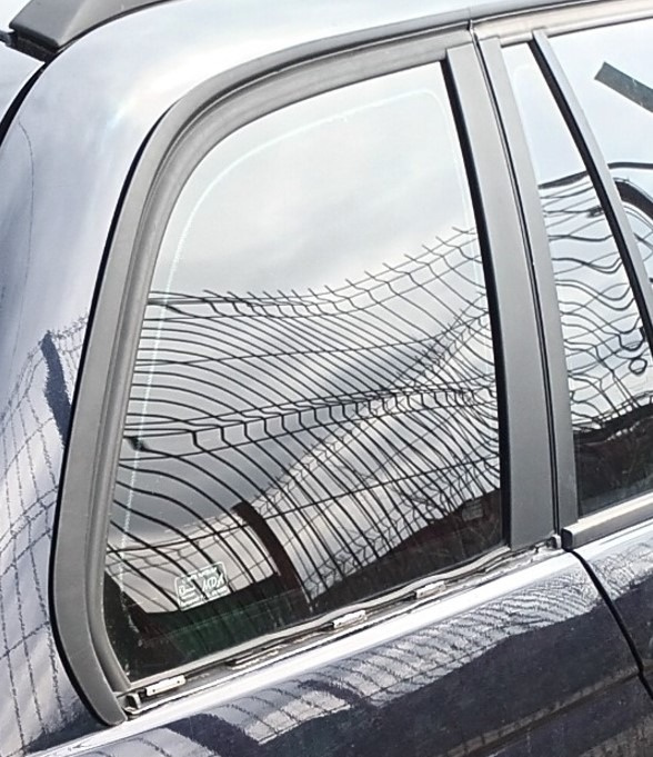 Geam Fix Spate,dreapta,Fumuriu,break / Caravan / Station Wagon BMW 3 (E46) 1998 - 2007 7006166, 51367006166, 51 36 7 006 166, 7006174, 51367006174, 51 36 7 006 174, 7892014, 51367892014, 51 36 7 892 014