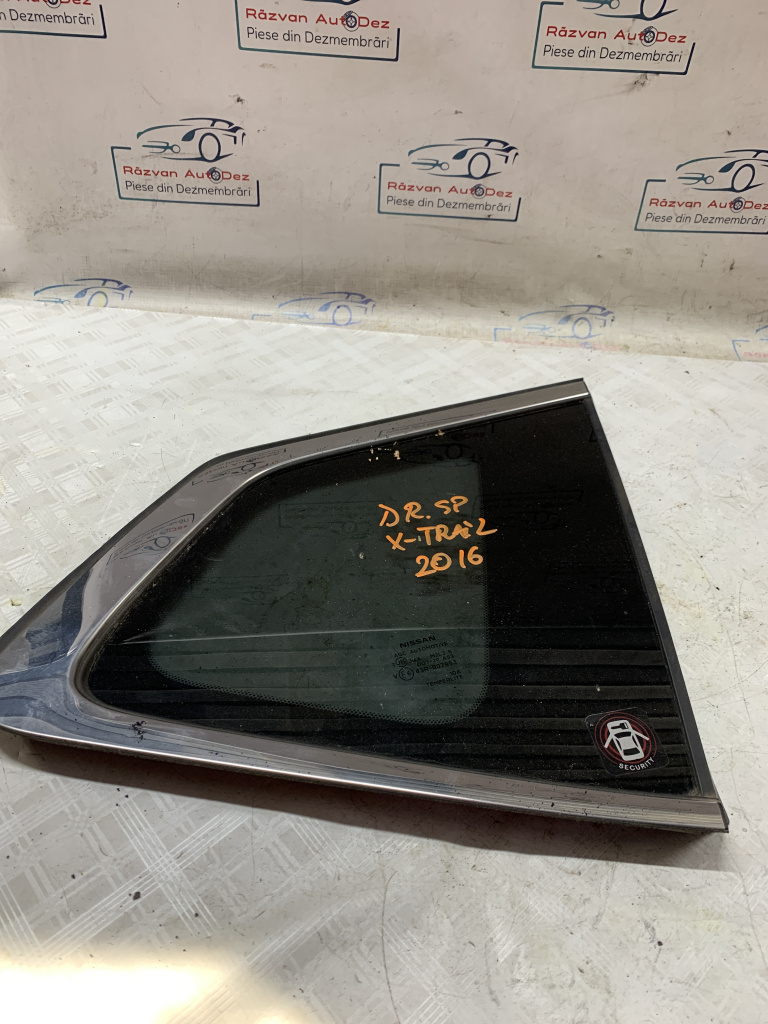 Geam fix spate dreapta Nissan X-Trail - Motorina 2016, -
