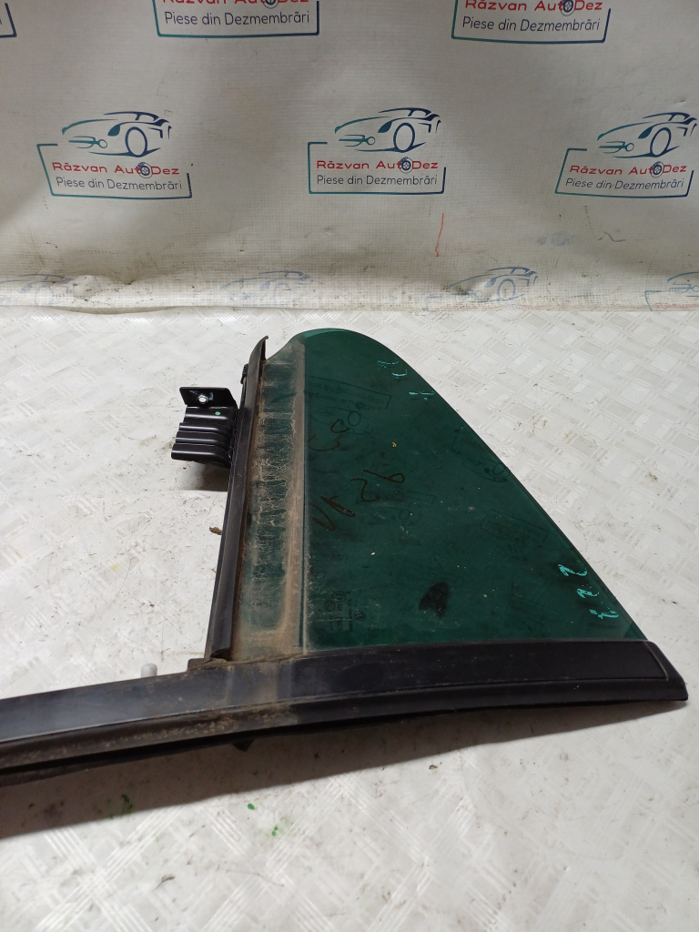 Geam fix spate dreapta Volkswagen Passat CC - Motorina 2010, -