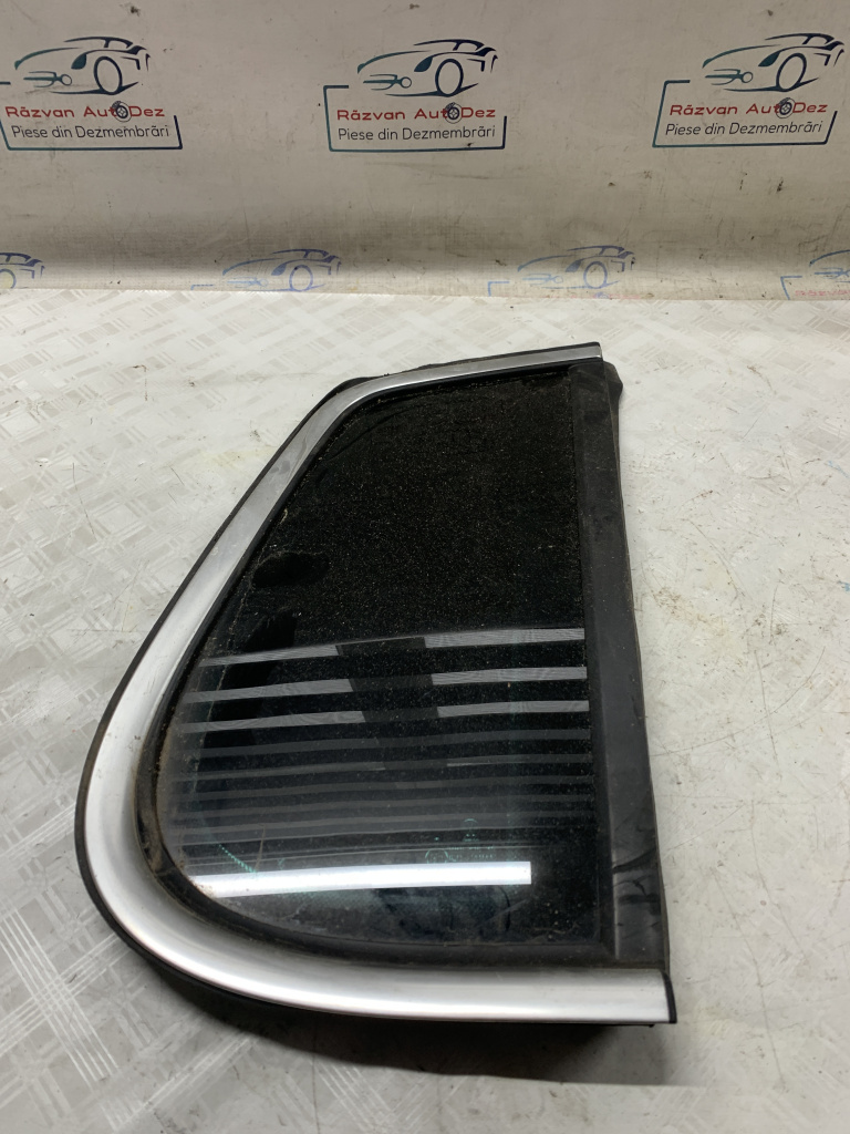 Geam fix spate dreapta Volkswagen Tiguan - Motorina 2014, FUMURIU