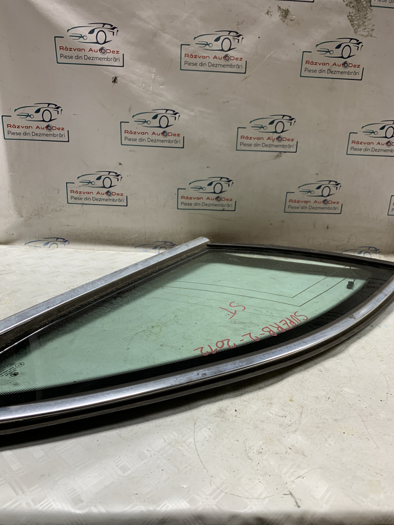 Geam fix spate stanga Skoda Superb 2 - Motorina 2013, -