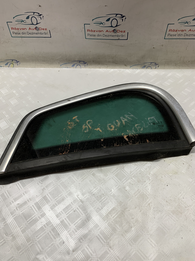 Geam fix spate stanga Volkswagen Tiguan - Benzina 2010, -