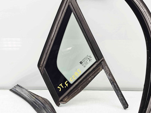 Geam fix stanga fata Opel Astra K Hatchback [Fabr 2015-2022] OEM