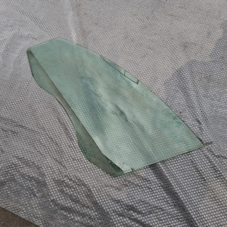 Geam Fix Stanga Fata Vw Passat B7 2010-2014 Clar M540As2, Dot459, E143R001565, 43R001565