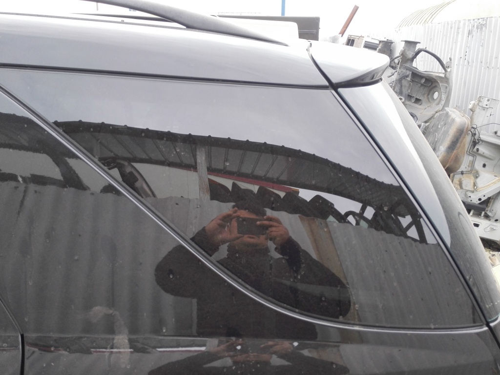 Geam fix stanga spate Mercedes ML W164
