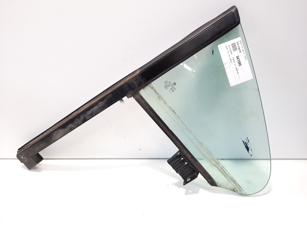 Geam fix stanga spate, Vw Passat CC (357) (id:541595)