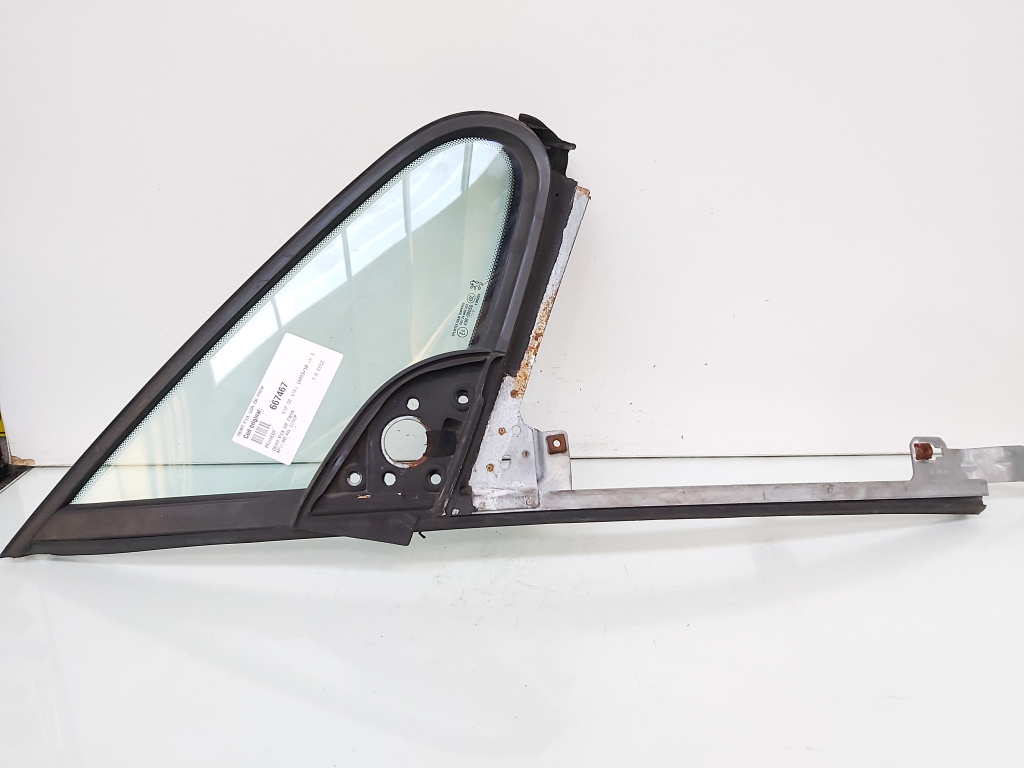Geam fix usa dreapta fata, Peugeot 307 CC (3B) (id:667467)