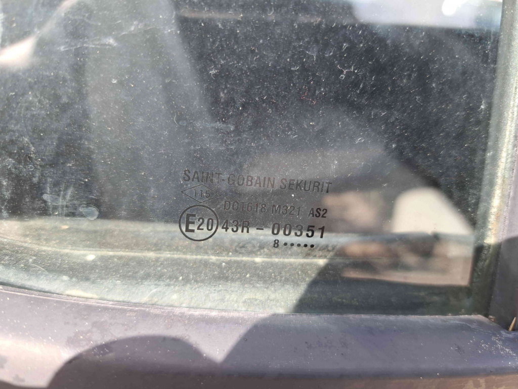 Geam fix usa dreapta spate Dacia Sandero [Fabr 2008-2012] OEM