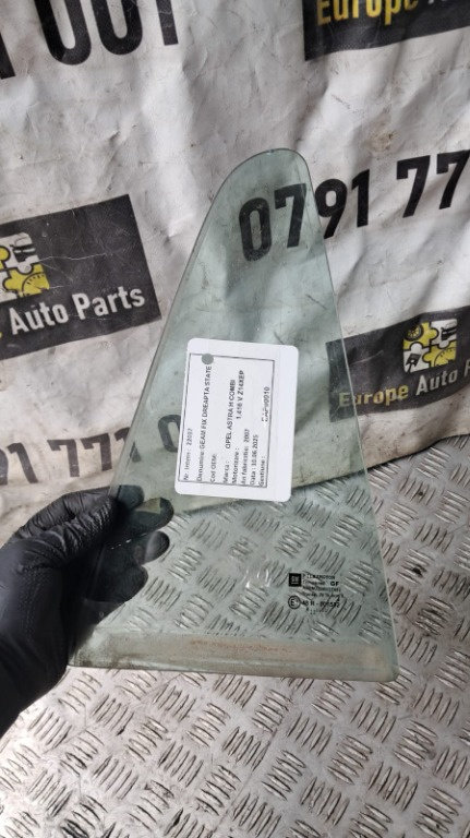 Geam fix usa dreapta spate Opel Astra H combi an 2007