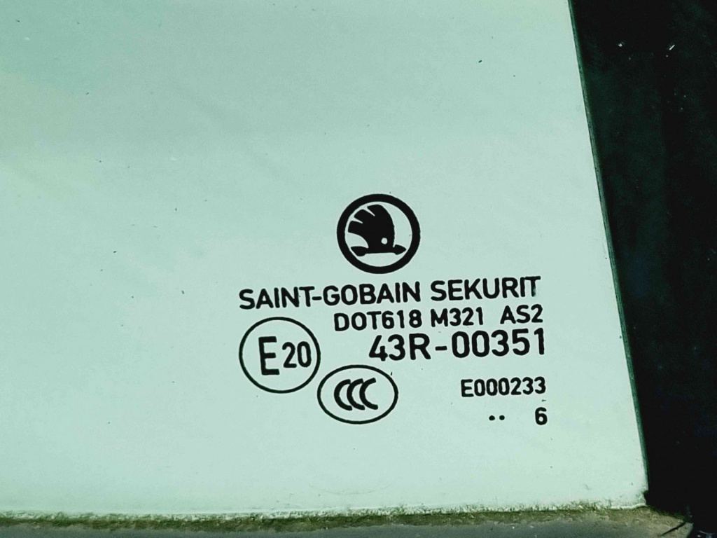 Geam fix usa dreapta spate Skoda Fabia 3 (NJ3) [Fabr 2014-2022] OEM