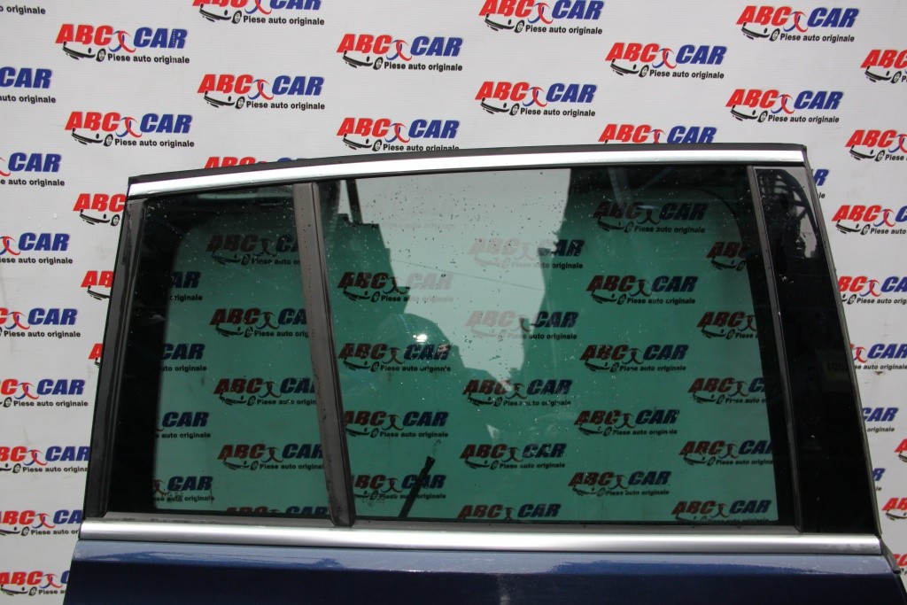 Geam fix usa dreapta spate VW Tiguan 5N model 2012