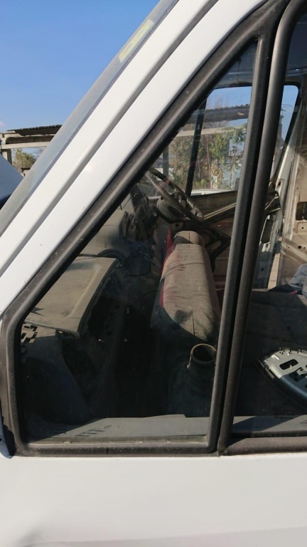 Geam Fix Usa / Portiera Stanga Fata Mercedes Sprinter 1999 - 2007