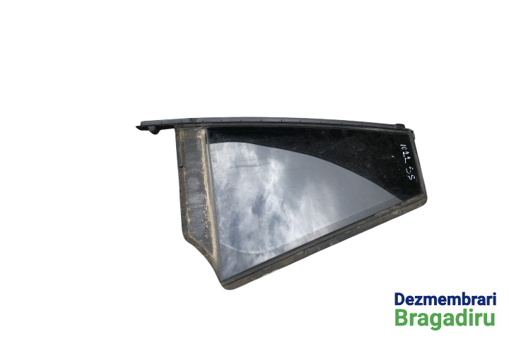 Geam fix usa spate stanga BMW Seria 5 F11 [2009 - 2013] Touring wagon 520 d Steptronic (184 hp) Cod motor: N47T, Cod culoare: B90, Pachet M