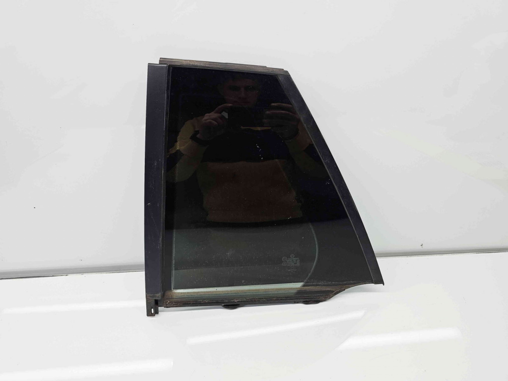Geam fix usa stanga spate Mercedes Clasa C Combi (S205) [Fabr 2015-prezent]