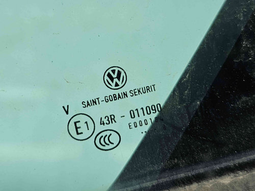 Geam fix usa stanga spate Volkswagen Passat B8 (3G2) [Fabr 2015-prezent] OEM