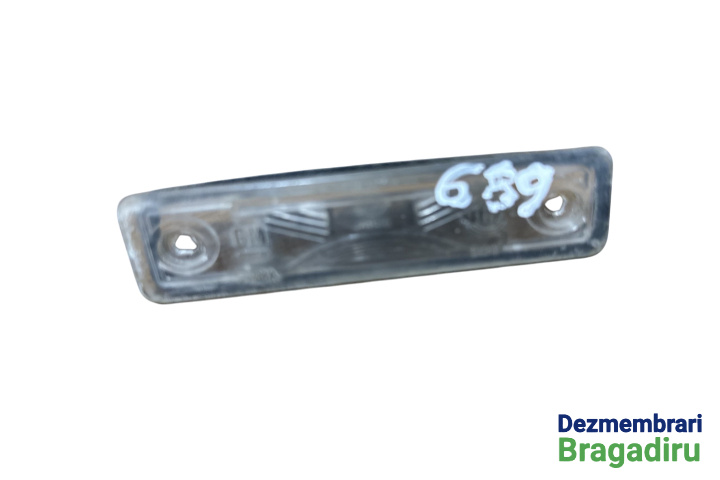 Geam lampa numar Opel Omega B [1994 - 1999] wagon 2.0 MT (136 hp)