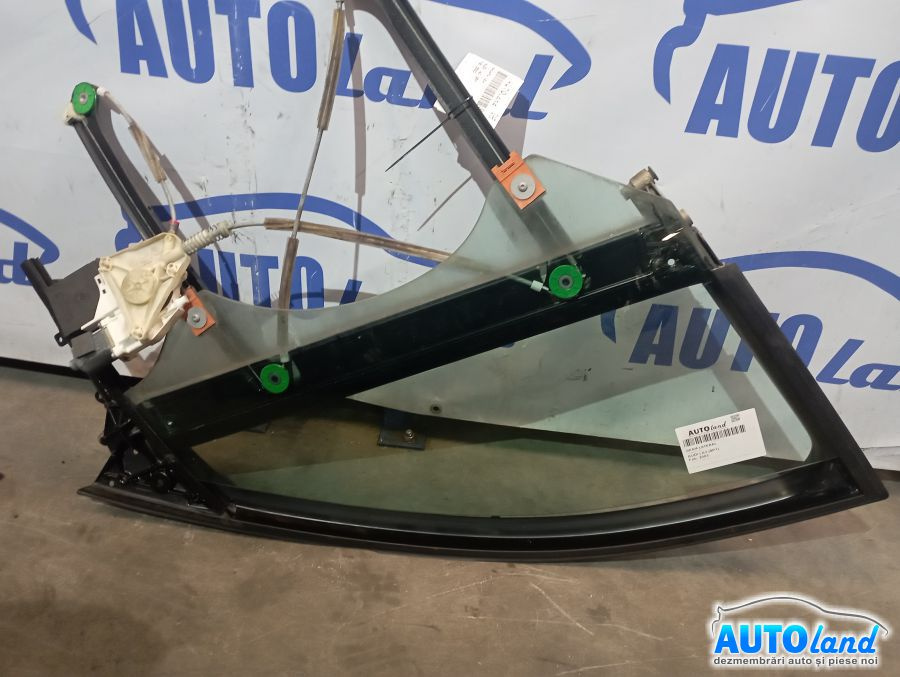 Geam Lateral Dreapta Fata Audi A3 8P 2003