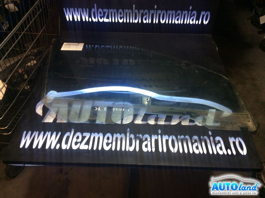 Geam Lateral Dreapta Fata Culisant Ford FOCUS DAW,DBW 1998-2001