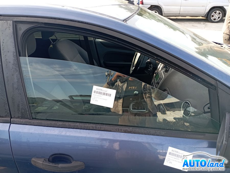 Geam Lateral Dreapta Fata Culisant Ford FOCUS II Turnier DAW 2004