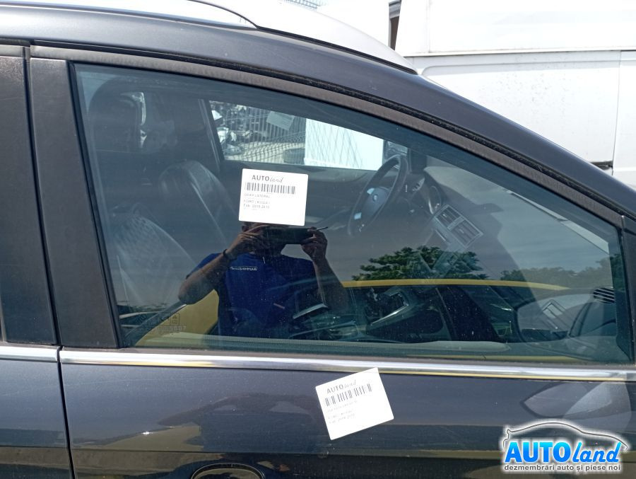 Geam Lateral Dreapta Fata Culisant Ford KUGA I 2008-2010