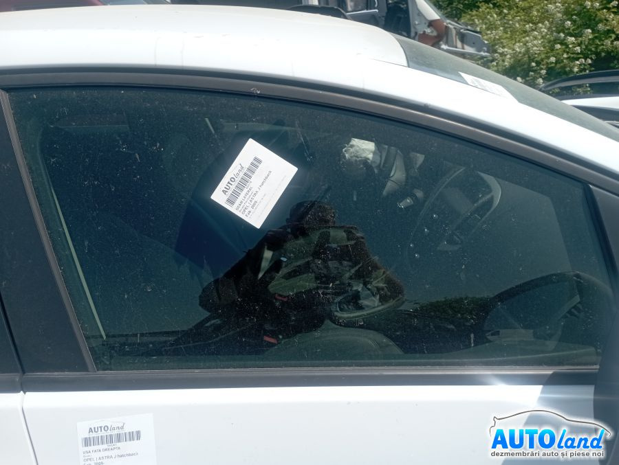 Geam Lateral Dreapta Fata Culisant Opel ASTRA J hatchback 2009