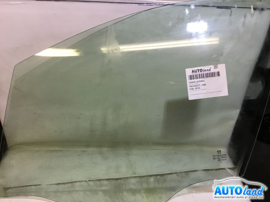 Geam Lateral Dreapta Fata Culisant Peugeot 208 2012