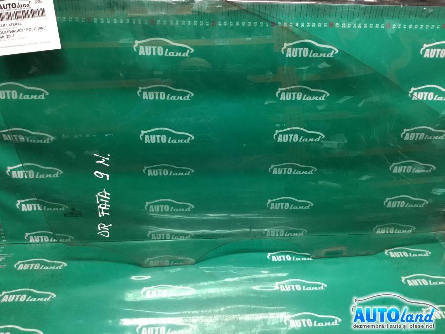 Geam Lateral Dreapta Fata Culisant Volkswagen POLO 9N 2001