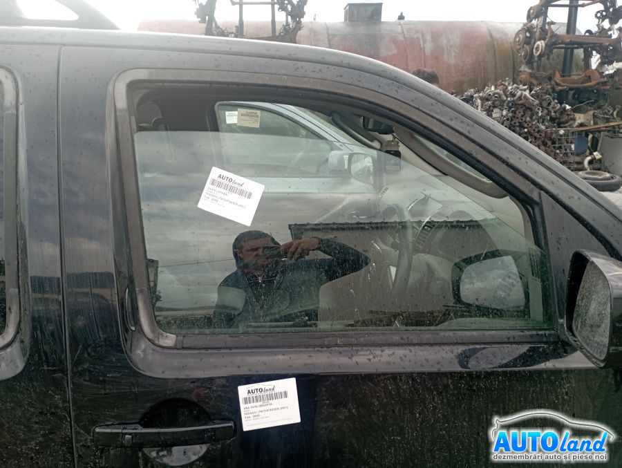 Geam Lateral Dreapta Fata Nissan PATHFIN