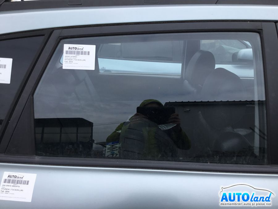 Geam Lateral Dreapta Spate Culisant Hyundai TUCSON JM 2004