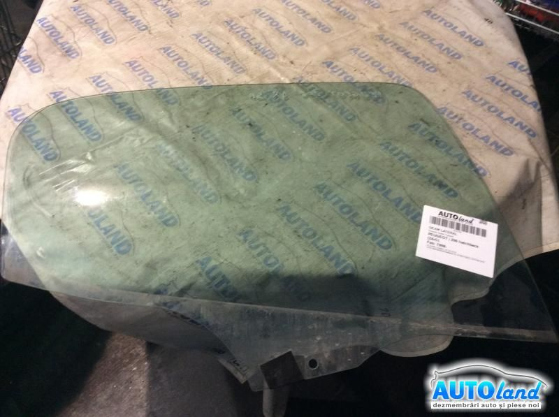 Geam Lateral Dreapta Spate Culisant Peugeot 206 hatchback 2A/C 1998