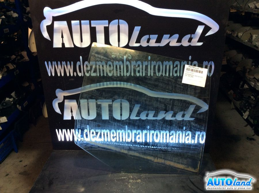 Geam Lateral Dreapta Spate Culisant Volkswagen GOLF IV 1J1 1997-2005
