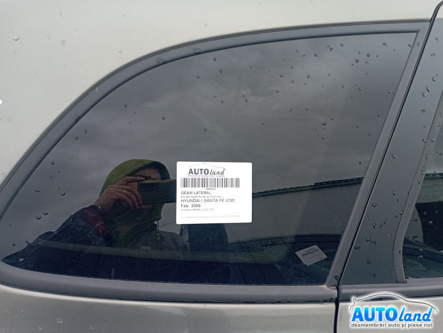 Geam Lateral Dreapta Spate Fix de pe Caroserie Hyundai SANTA FE CM 2006