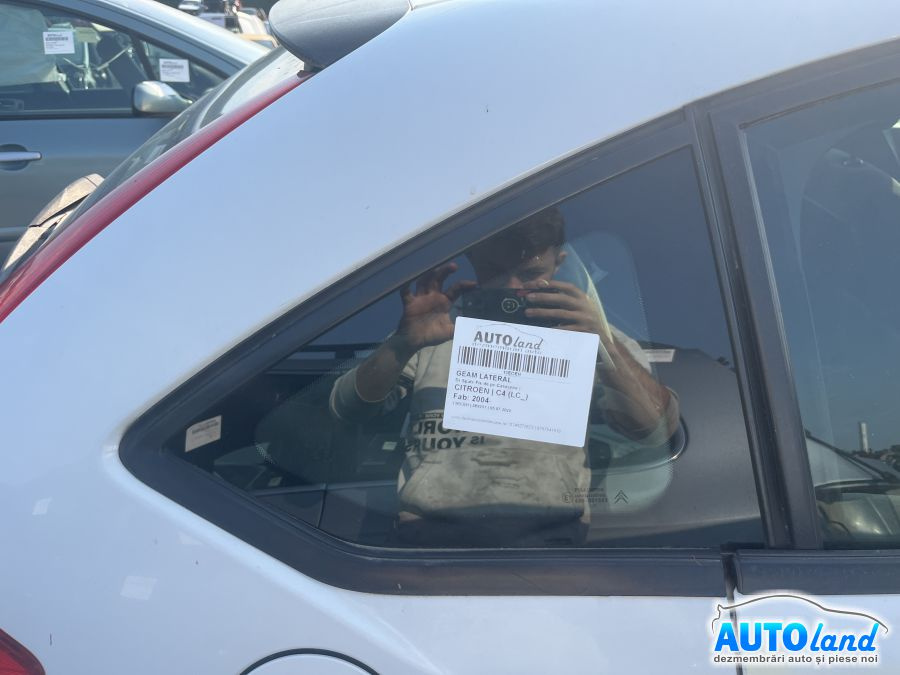 Geam Lateral Dreapta Spate Fix de pe Caroserie Citroen C4 LC 2004