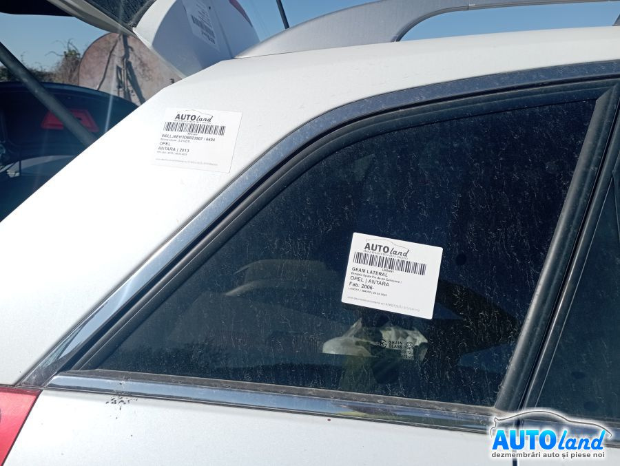 Geam Lateral Dreapta Spate Fix de pe Caroserie Opel ANTARA 2006