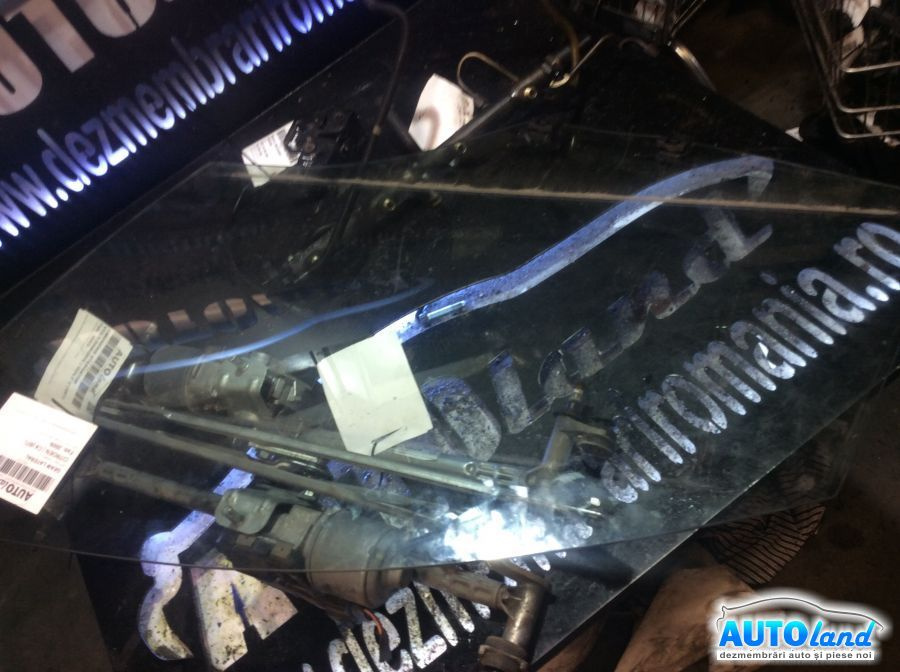 Geam Lateral Stanga Fata, Culisant Citroen C4 B7 2009